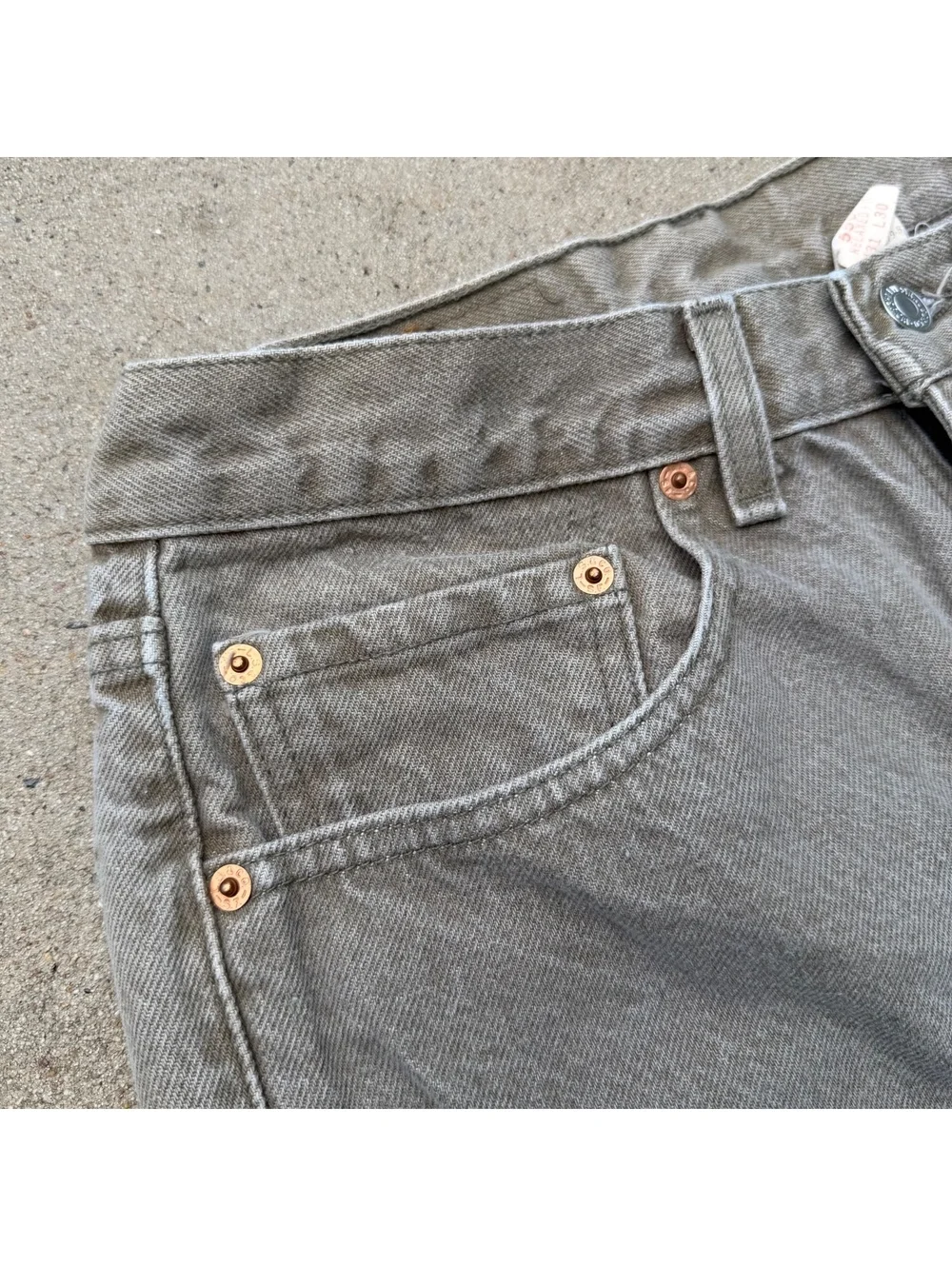 Vintage Levi's 550 Jeans Men 31x30 Relaxed Fit Gray Denim Casual Made in U.S.A